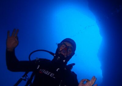 plongeur grotte